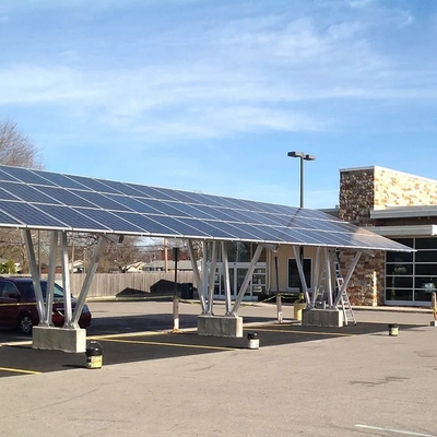9kW Γερμανικό Ηλιακό Carport Εύκολη εγκατάσταση Alu φόρτιση 25 χρόνια διάρκεια ζωής άμεση παροχή